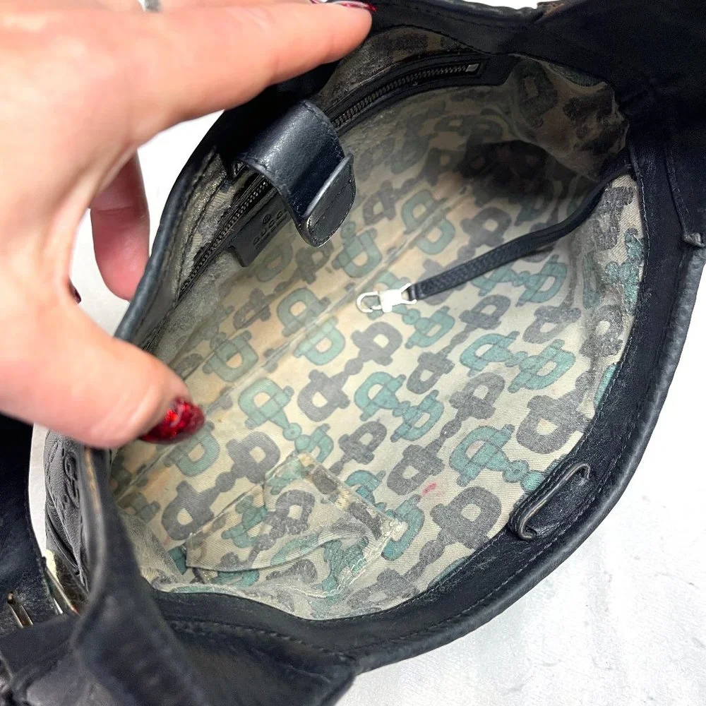 Auc GUCCI Guccissima Leather Punch Hobo Black